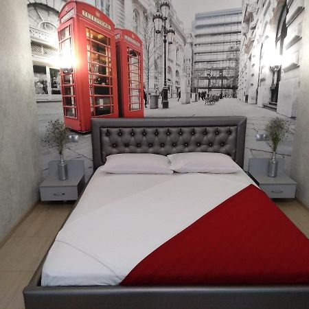 Luxuri Apartments Tsjernihiv Buitenkant foto