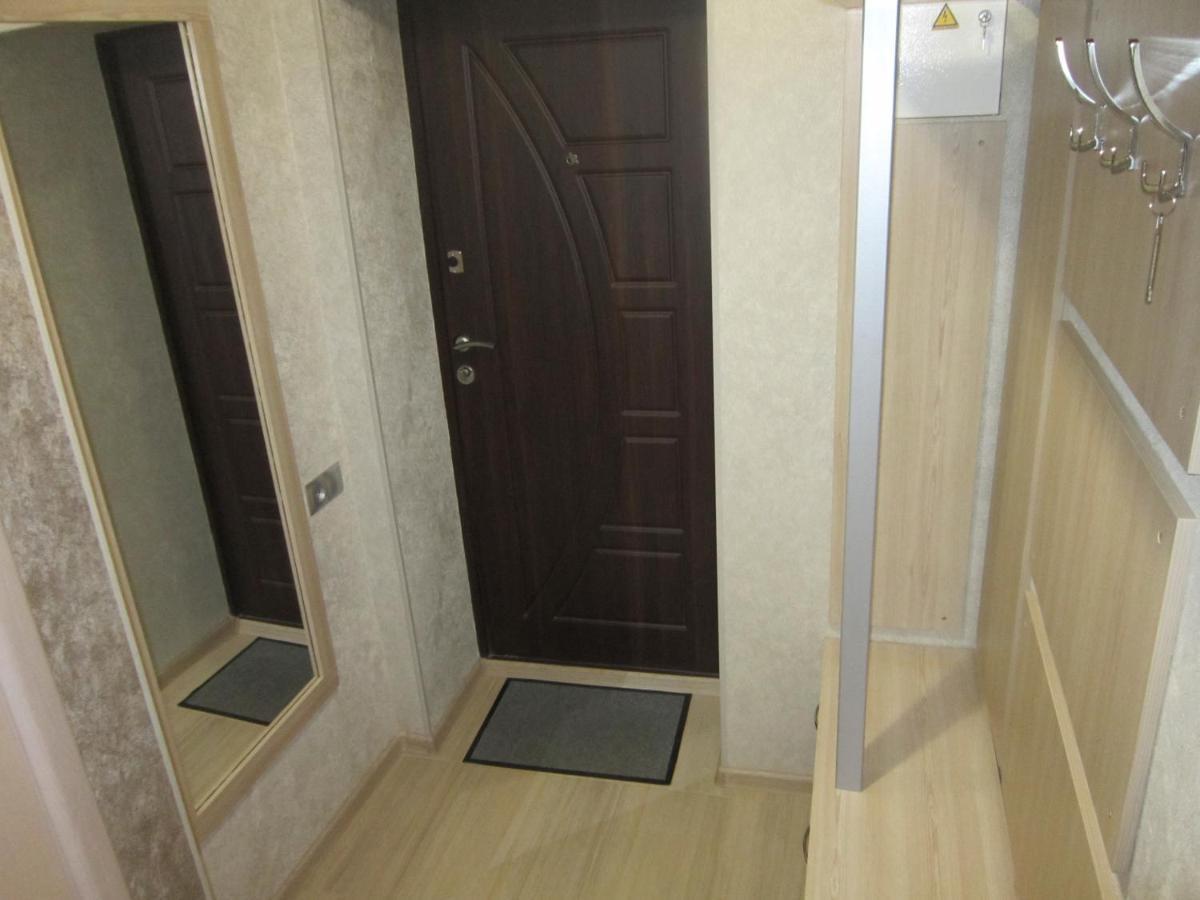 Luxuri Apartments Tsjernihiv Buitenkant foto