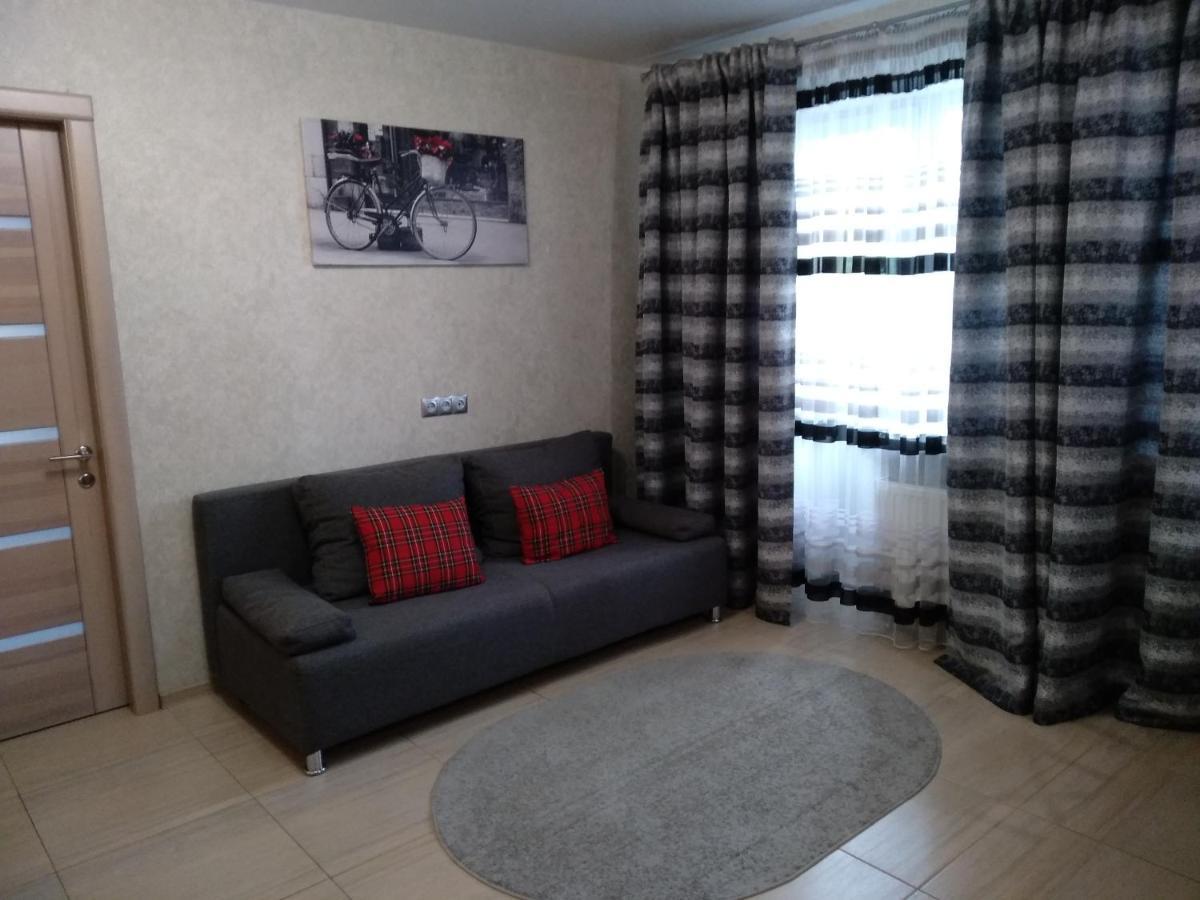 Luxuri Apartments Tsjernihiv Buitenkant foto