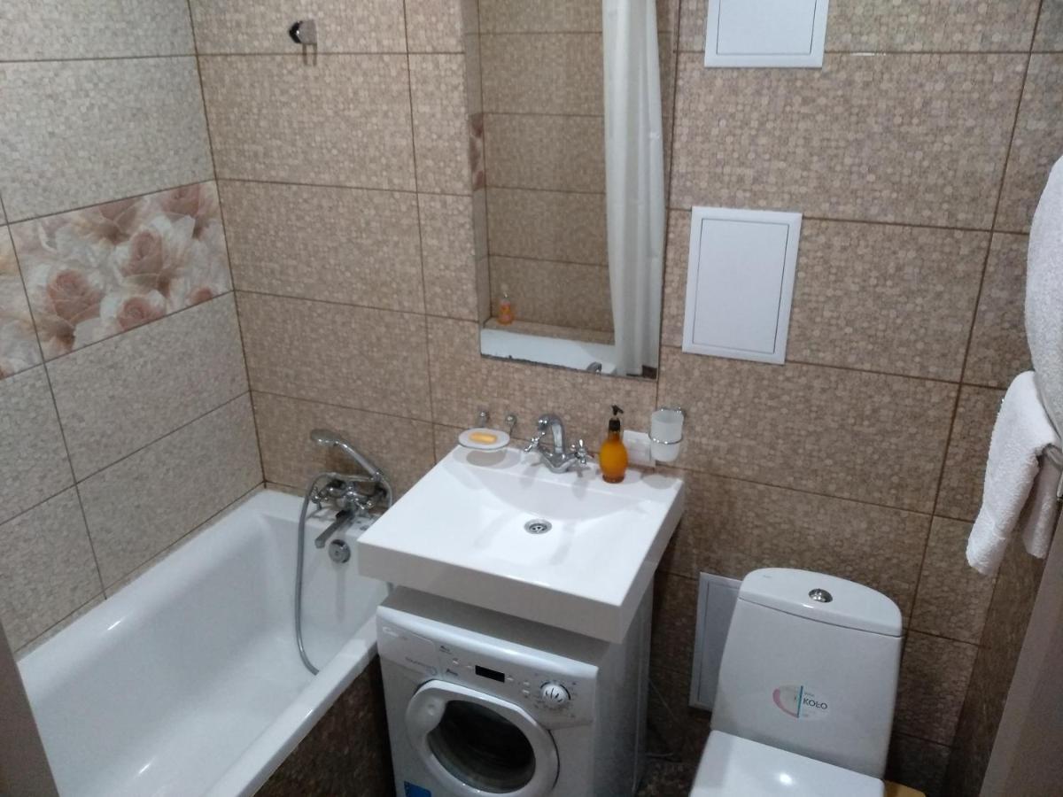 Luxuri Apartments Tsjernihiv Buitenkant foto